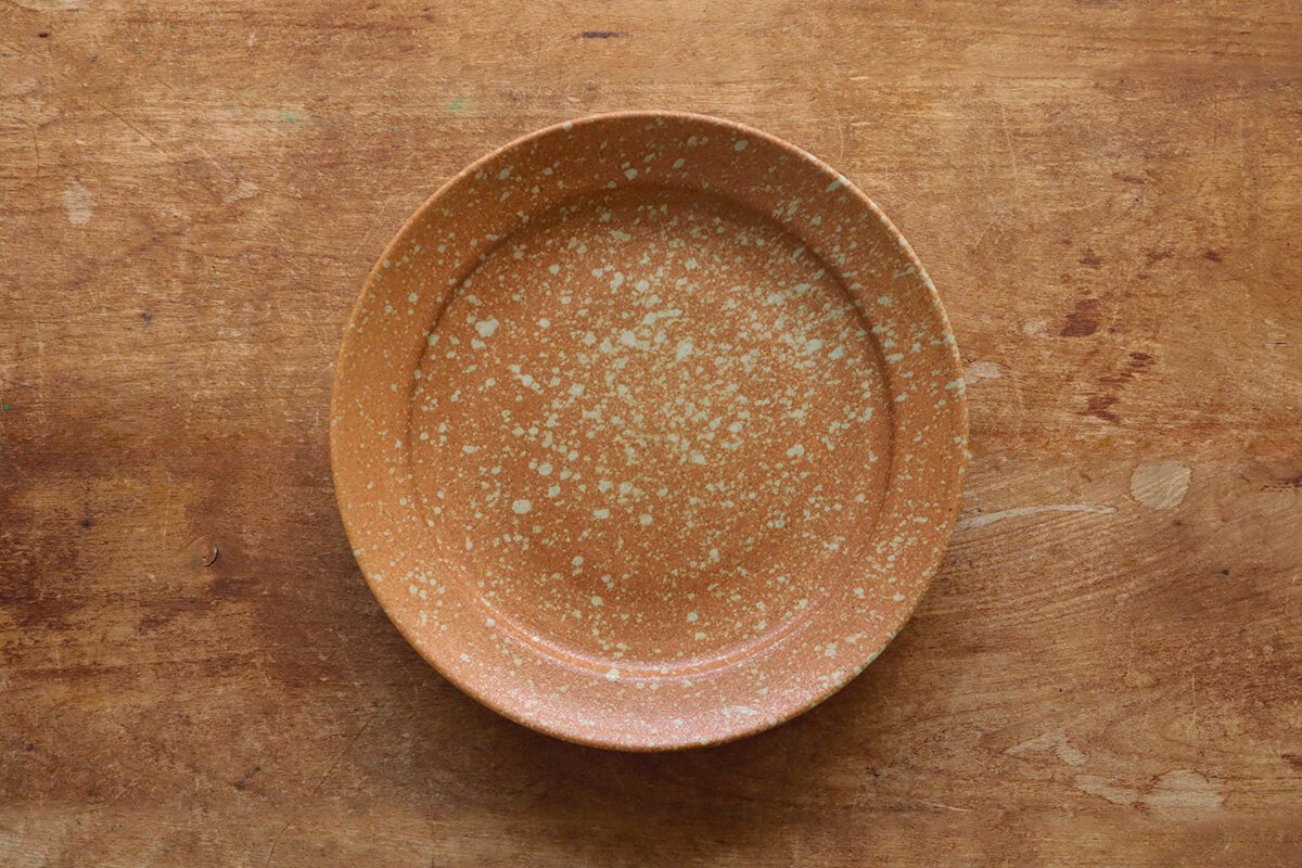 楽天市場】日本製 Homeland ホームランド 信楽焼 丸皿 21.5cm 【食器