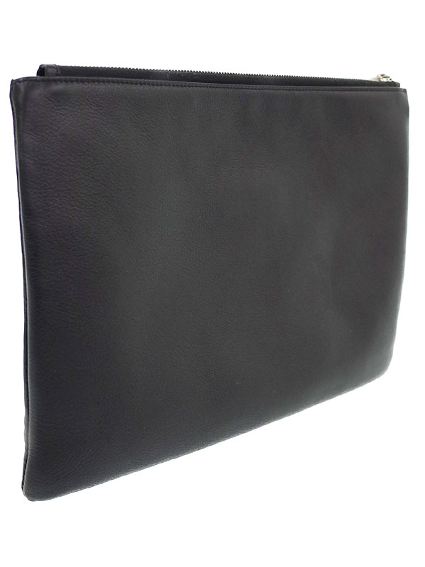 VALENTINO GARAVANI】ヴァレンティノガラヴァーニ『Vロゴ クラッチ