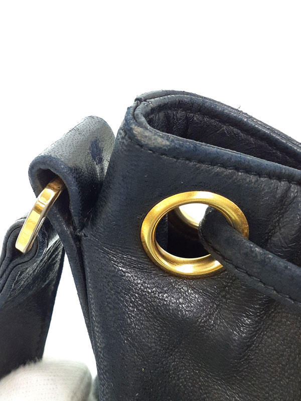 CHANEL】シャネル『トリプルココマーク 巾着型 チェーンショルダー