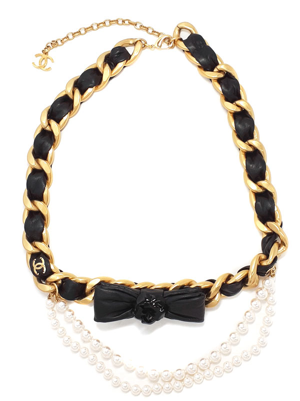 CHANEL】シャネル『カメリア レザー フェイクパール チェーンベルト