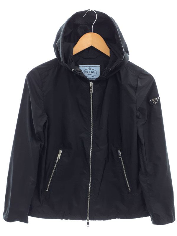 PRADA】プラダ『三角ロゴ トライアングルプレート ナイロンジップ