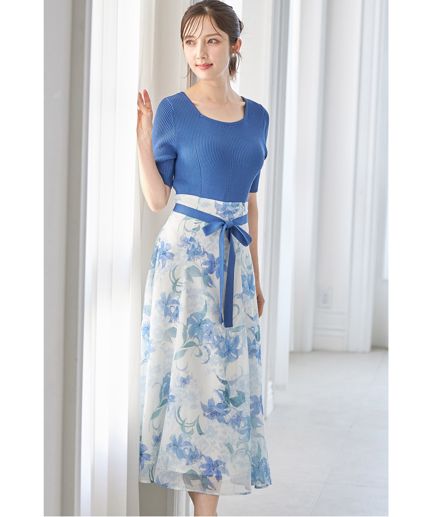 ウエストりぼん付きリブニット×フラワープリントドッキングワンピース