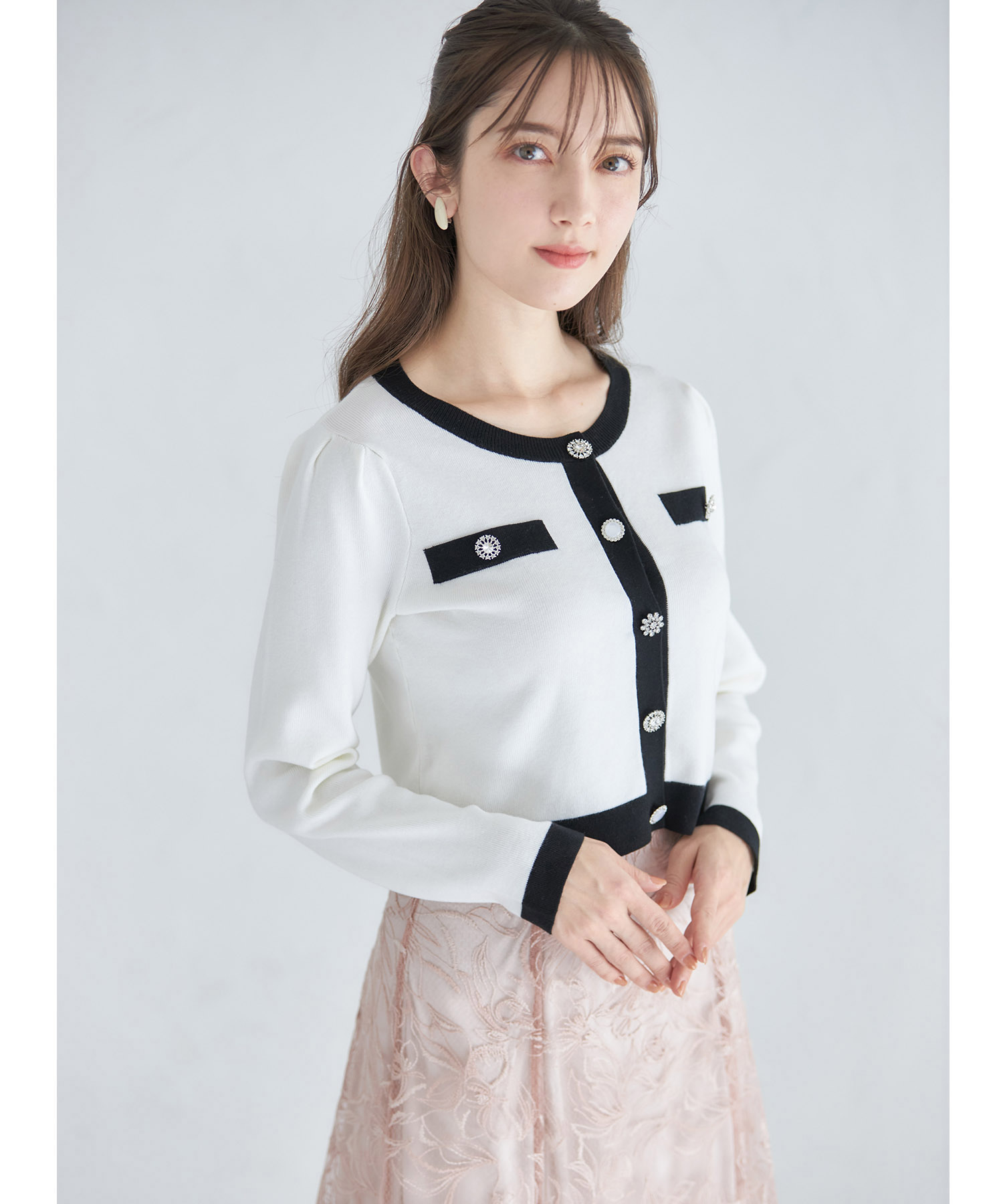 BEATRICE ベアトリス ビジュー装飾ニットカーディガン 新品タグ付