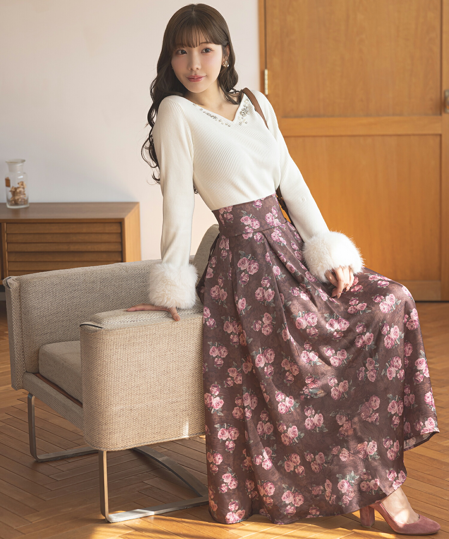 バックレースアップヴィンテージサテンローズフレアスカート