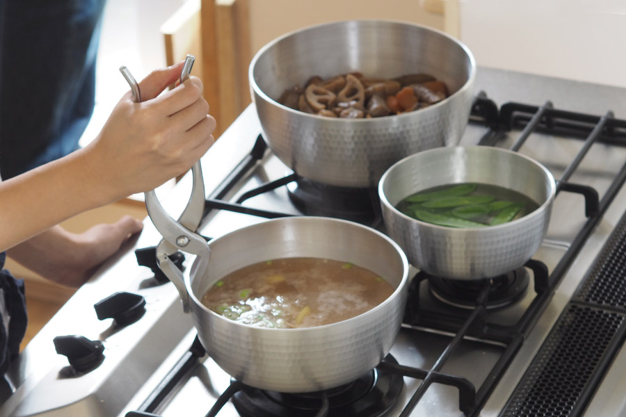 中尾アルミ製作所 ヤットコ鍋 18cm | 食器と料理道具の専門店「プロ