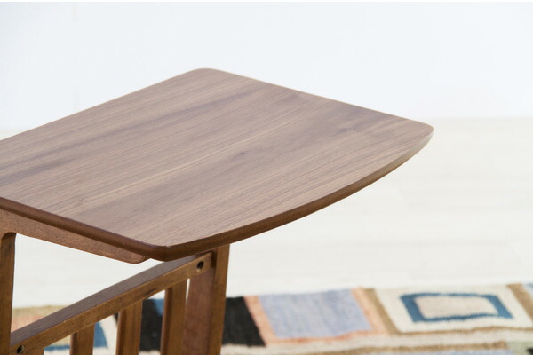 ユアサプライムス.com｜サイドテーブル ウォールナット突板を使用