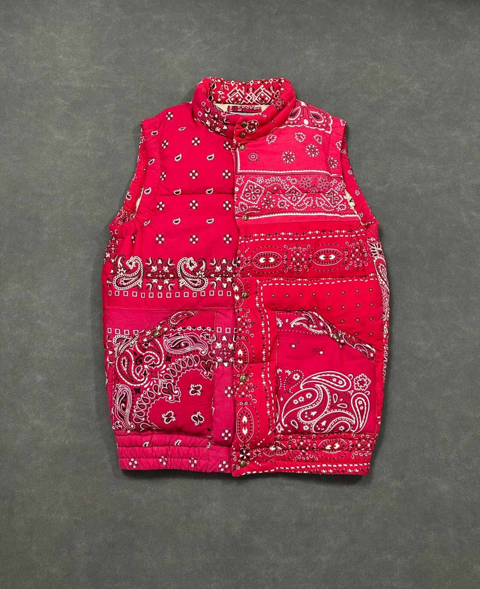 visvim VISVIM ICT INSULATOR DOWN VEST BANDANA | ubvintage | REVERSIBLE