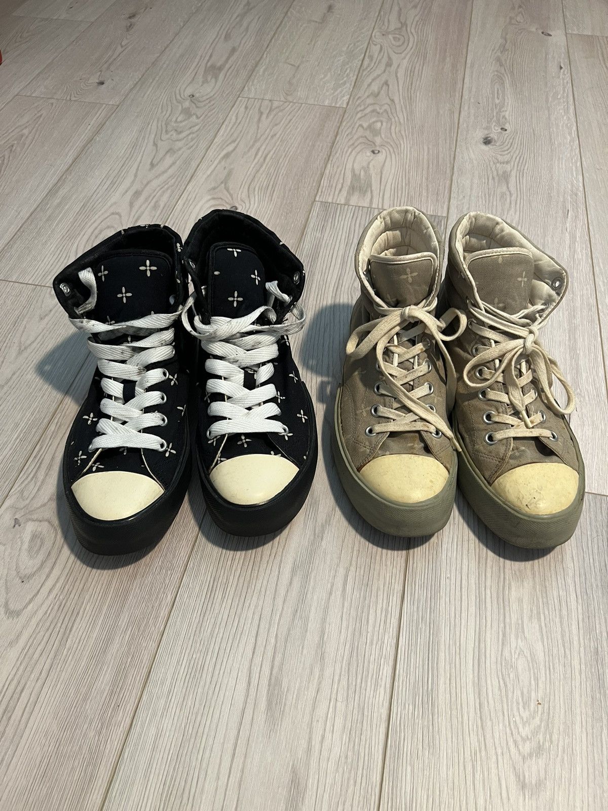 NUMBER (N)INE Number Nine AW2000 Cross Sneakers | 1missoo | REVERSIBLE