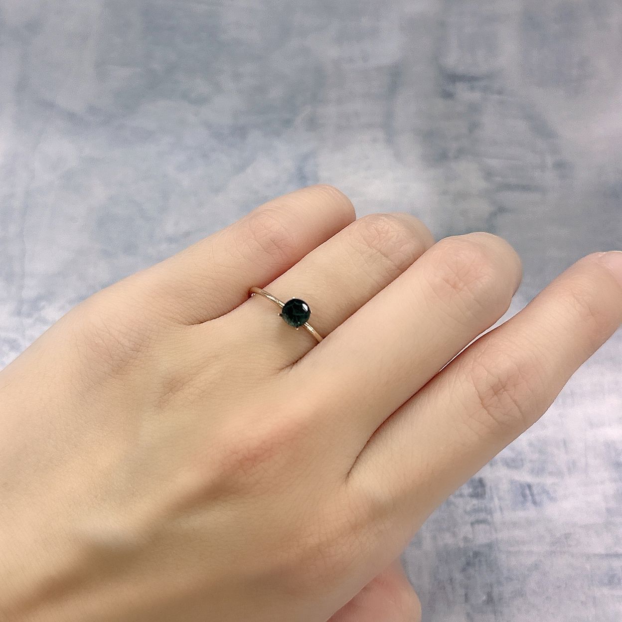 ローレントーマサイト(宝石名ローレントーマサイト)マダガスカル産 日