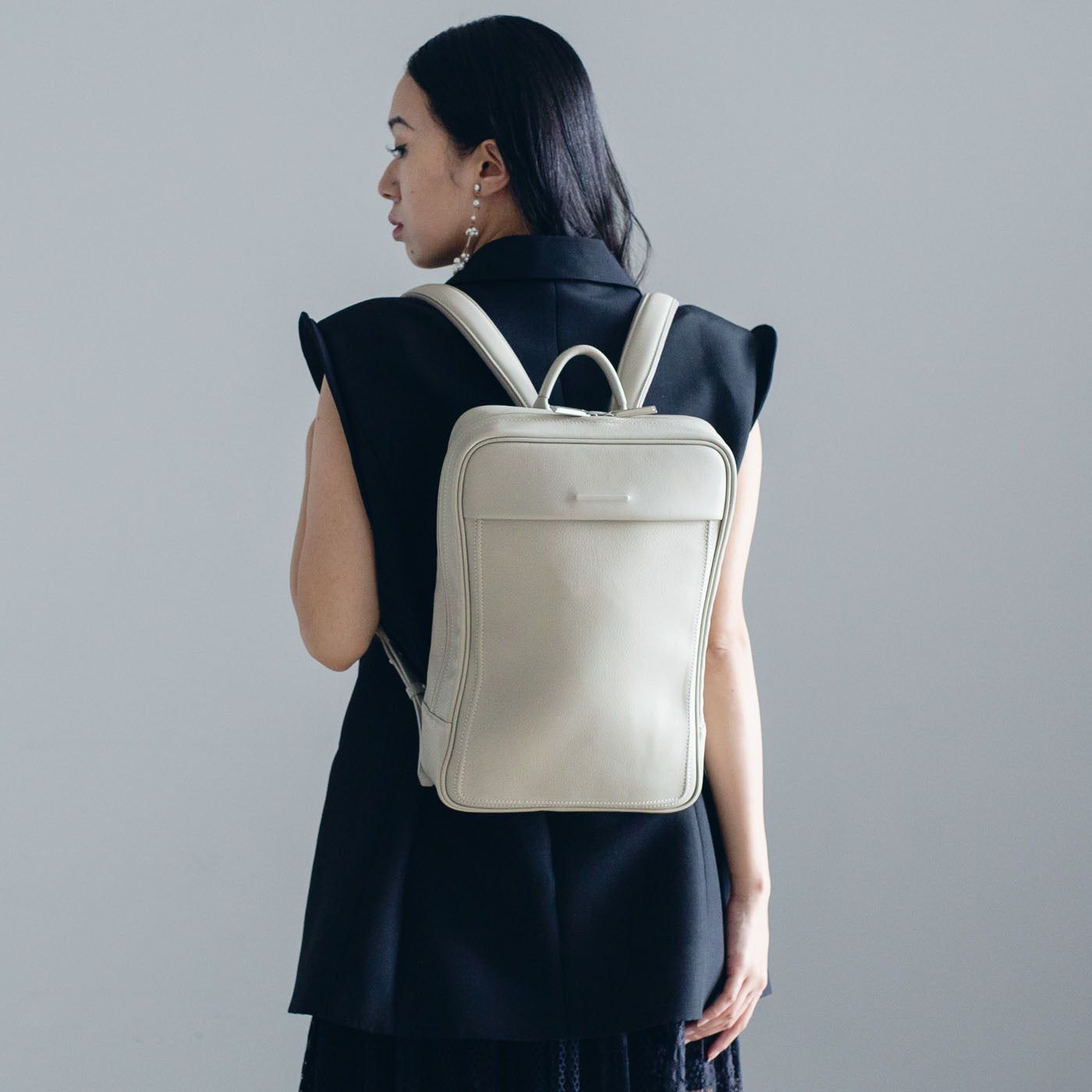 objcts.io - 【残り一点】ソフトバックパック_Extra Small(WHITE BEIGE