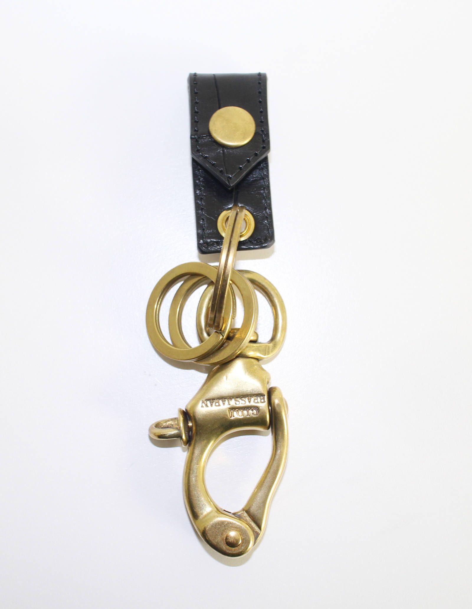 cornelian taurus by daisuke iwanaga - クロコダイルキーホルダー