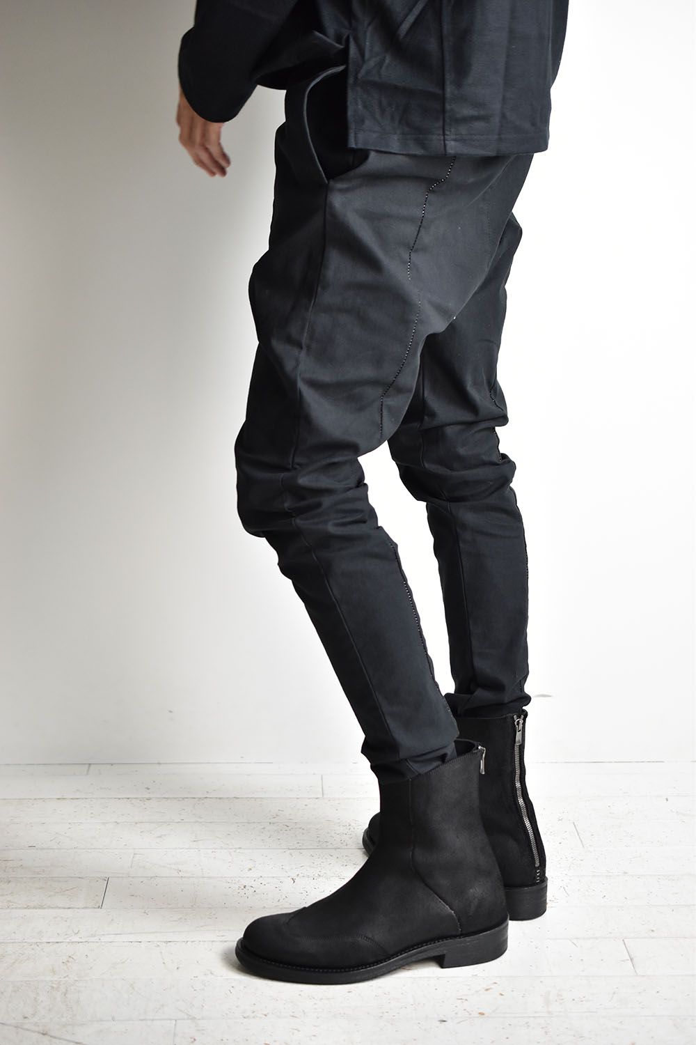 RIPVANWINKLE - Back Zip Boots