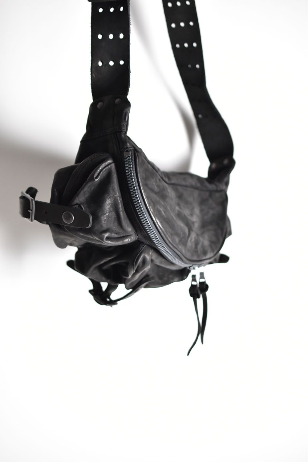 ISAMU KATAYAMA BACKLASH - Double Shoulder Leather Shoulder Bag