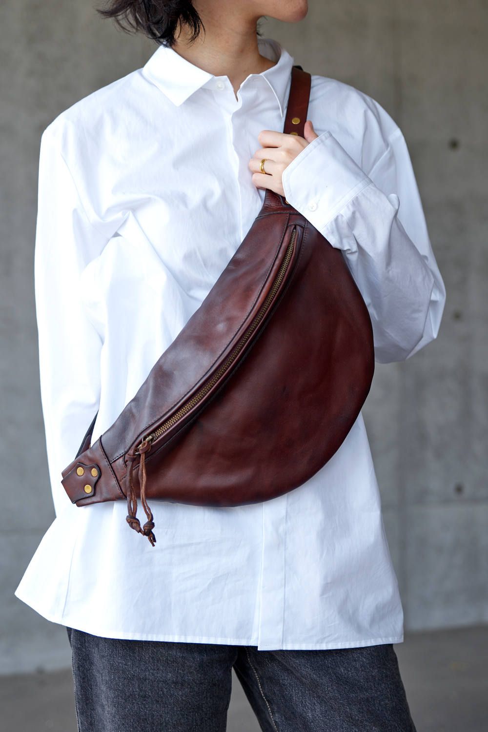 vasco - 【26SS / 予約受付中】LEATHER WAIST BAG [BROWN] | ウエスト