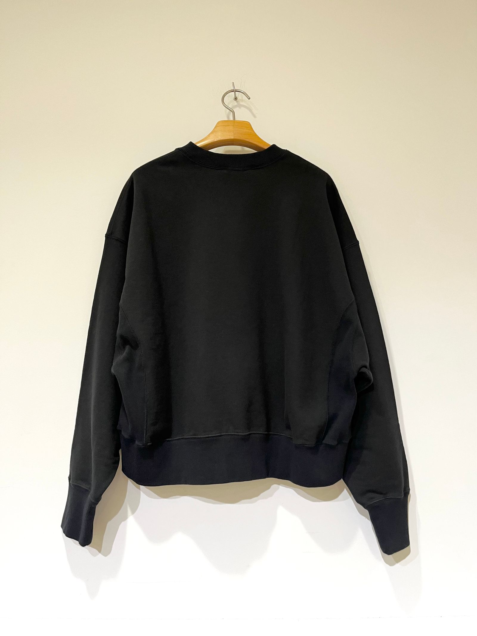 oblada - ROBIN SWEAT / スウェット / ブラック | HALLOW's web store