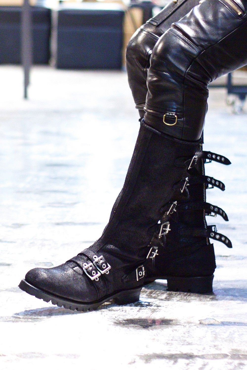 blackmeans - ロングバックルブーツ / BLACK SUEDE | HAZE