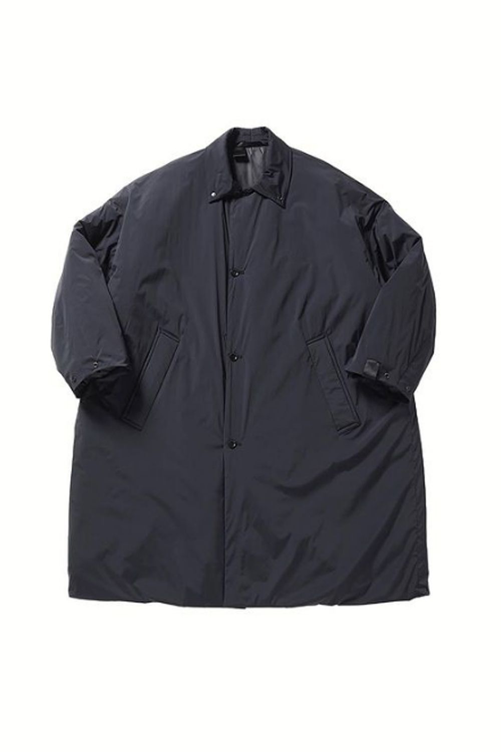 N.HOOLYWOOD 抜群の軽さと中綿にプリマロフトを封入した冬の心強い味方