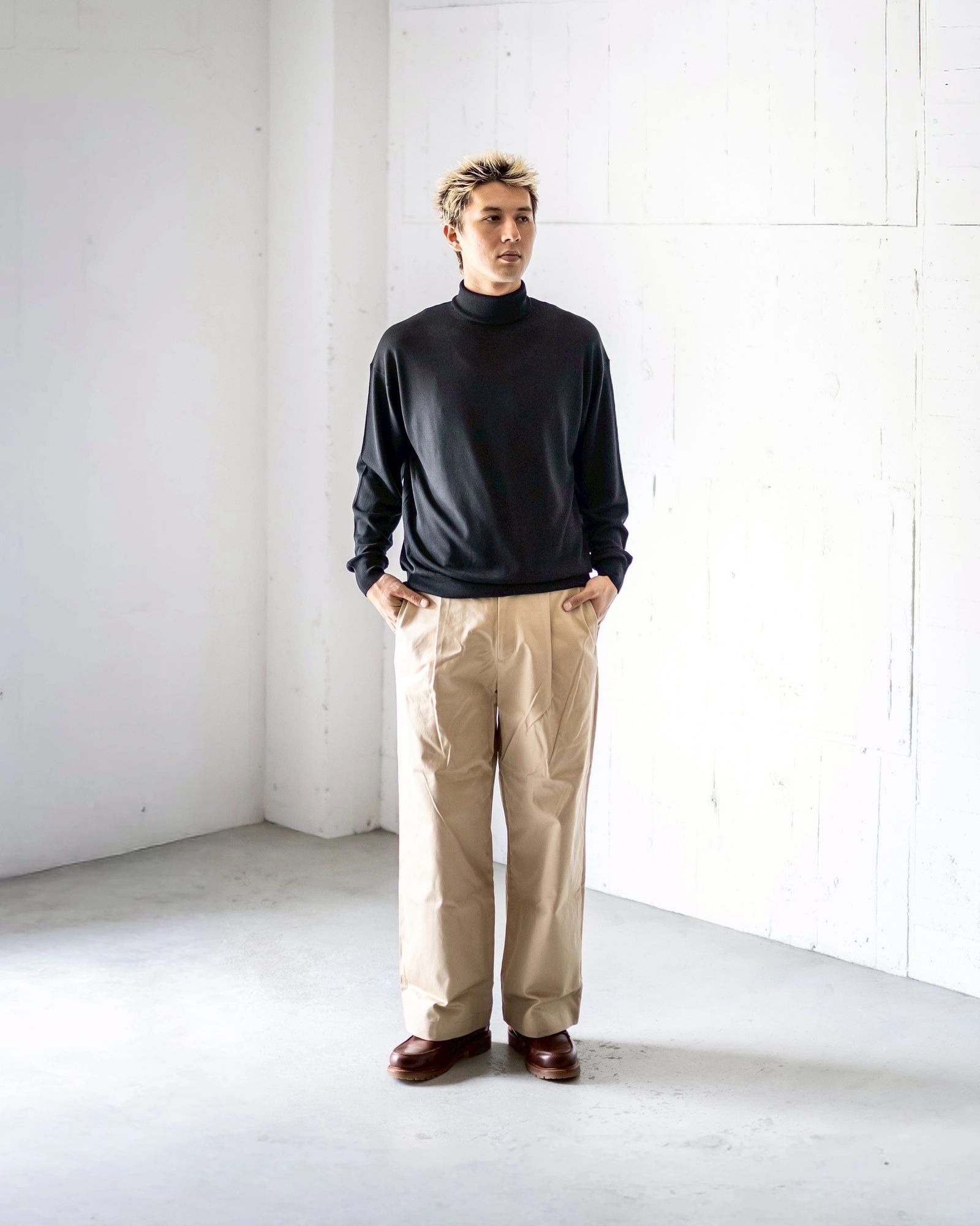 Graphpaper High Gauge L/S Oversized High Neck Knit 8月23日(土)新作