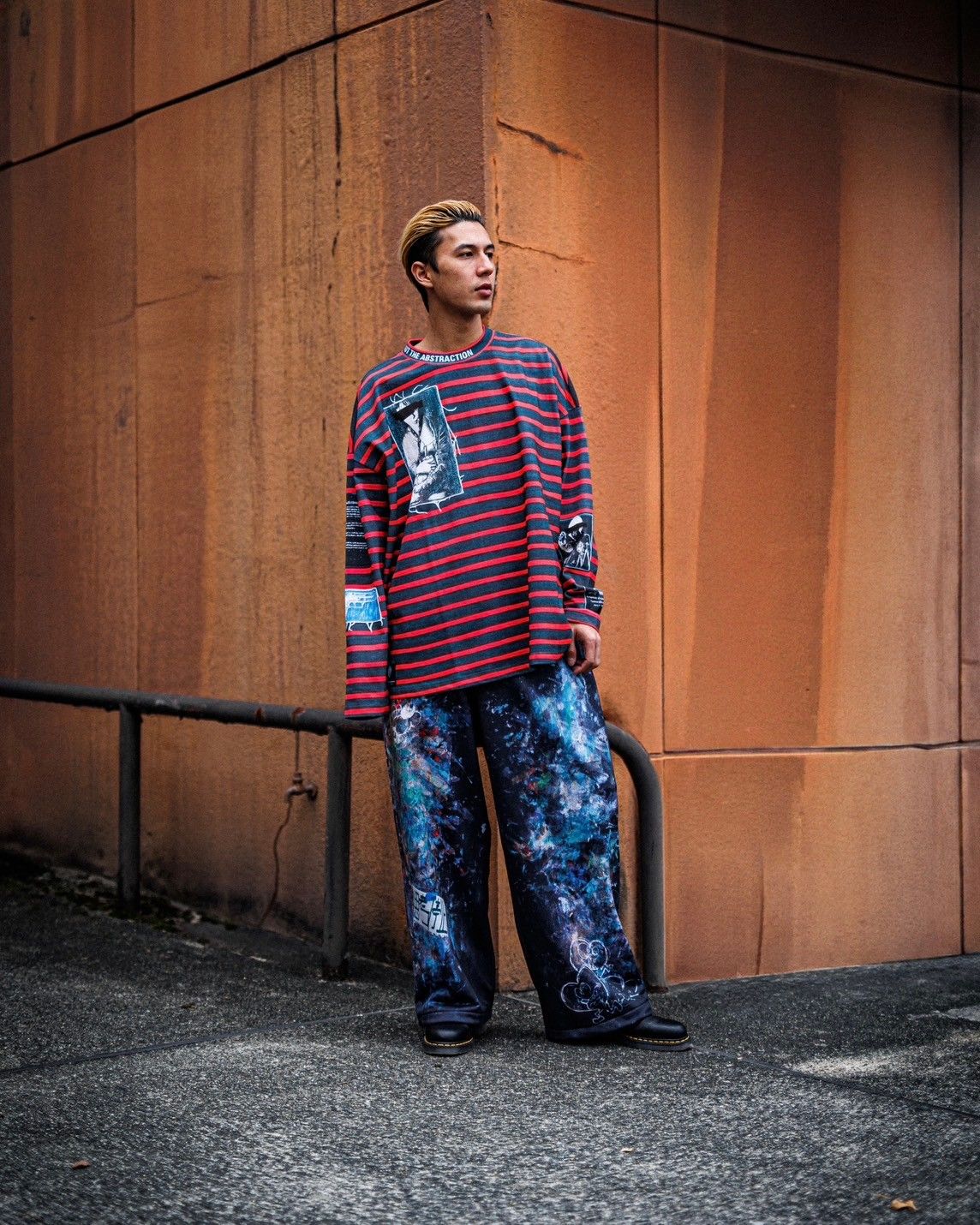 TALKING ABOUT THE ABSTRACTION ART REPLICA MOCK NECK スタイル