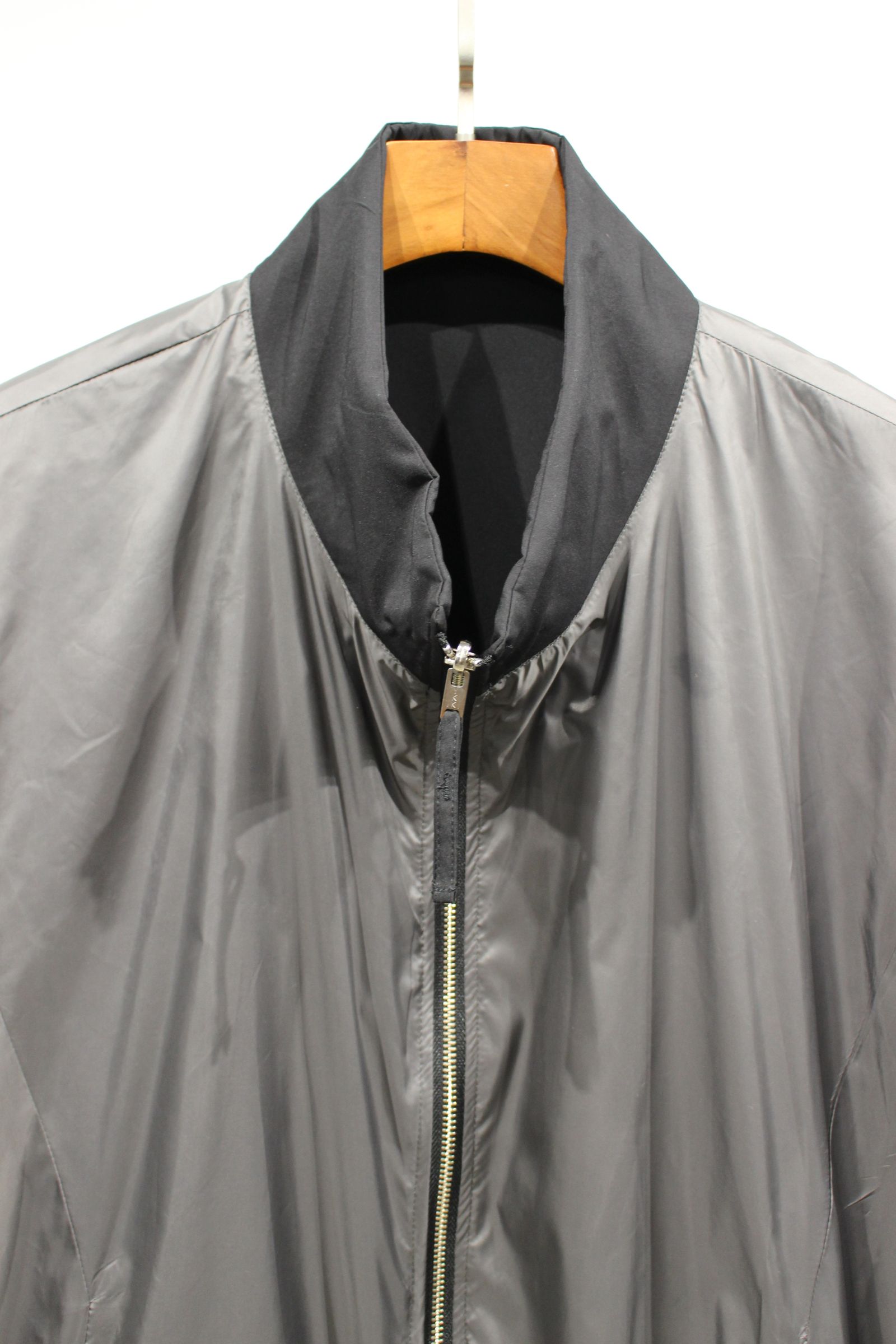 VOAAOV - TYPEWRITER Reversible Blouson/BLACK | NapsNote