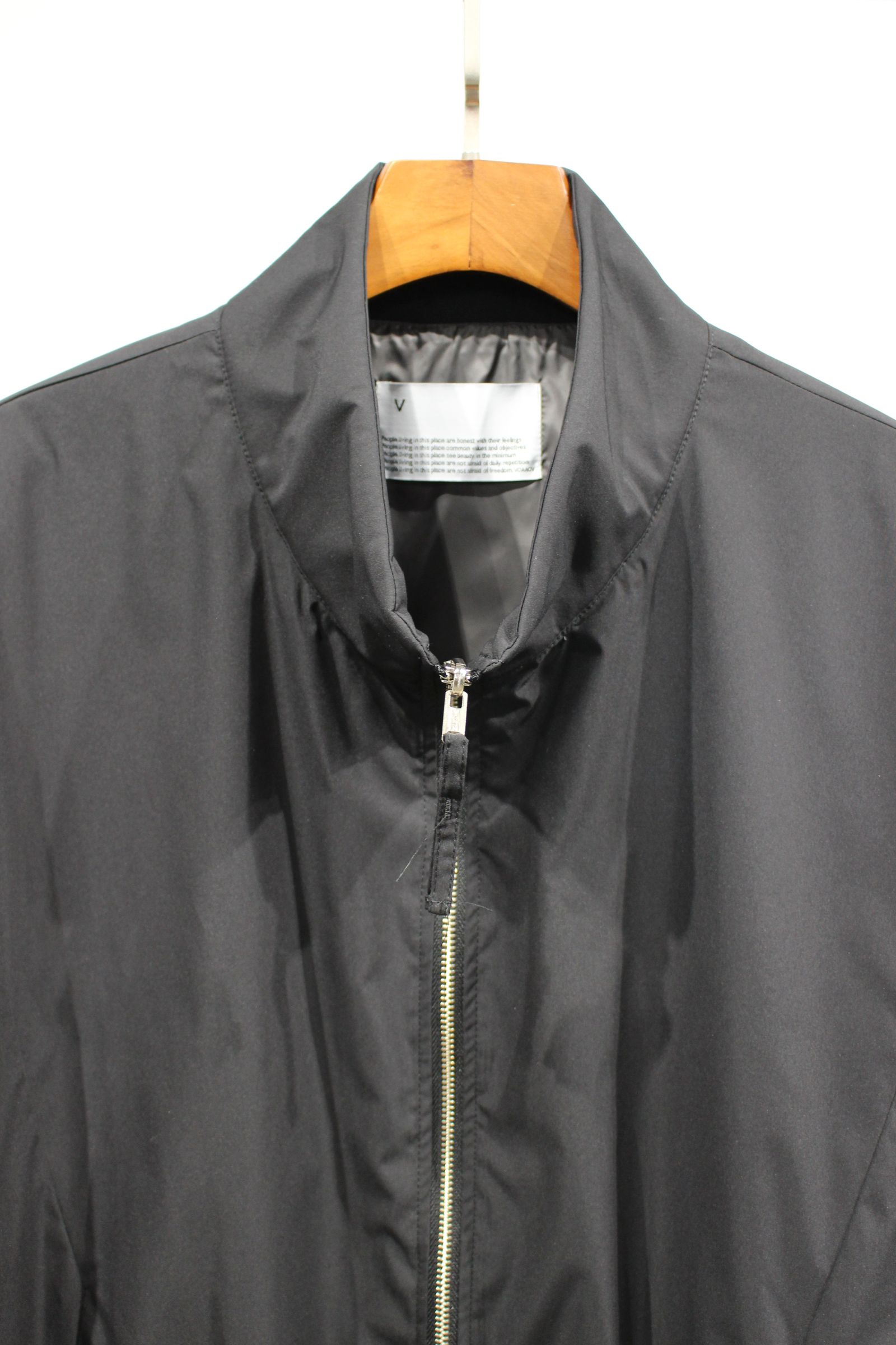 VOAAOV - TYPEWRITER Reversible Blouson/BLACK | NapsNote