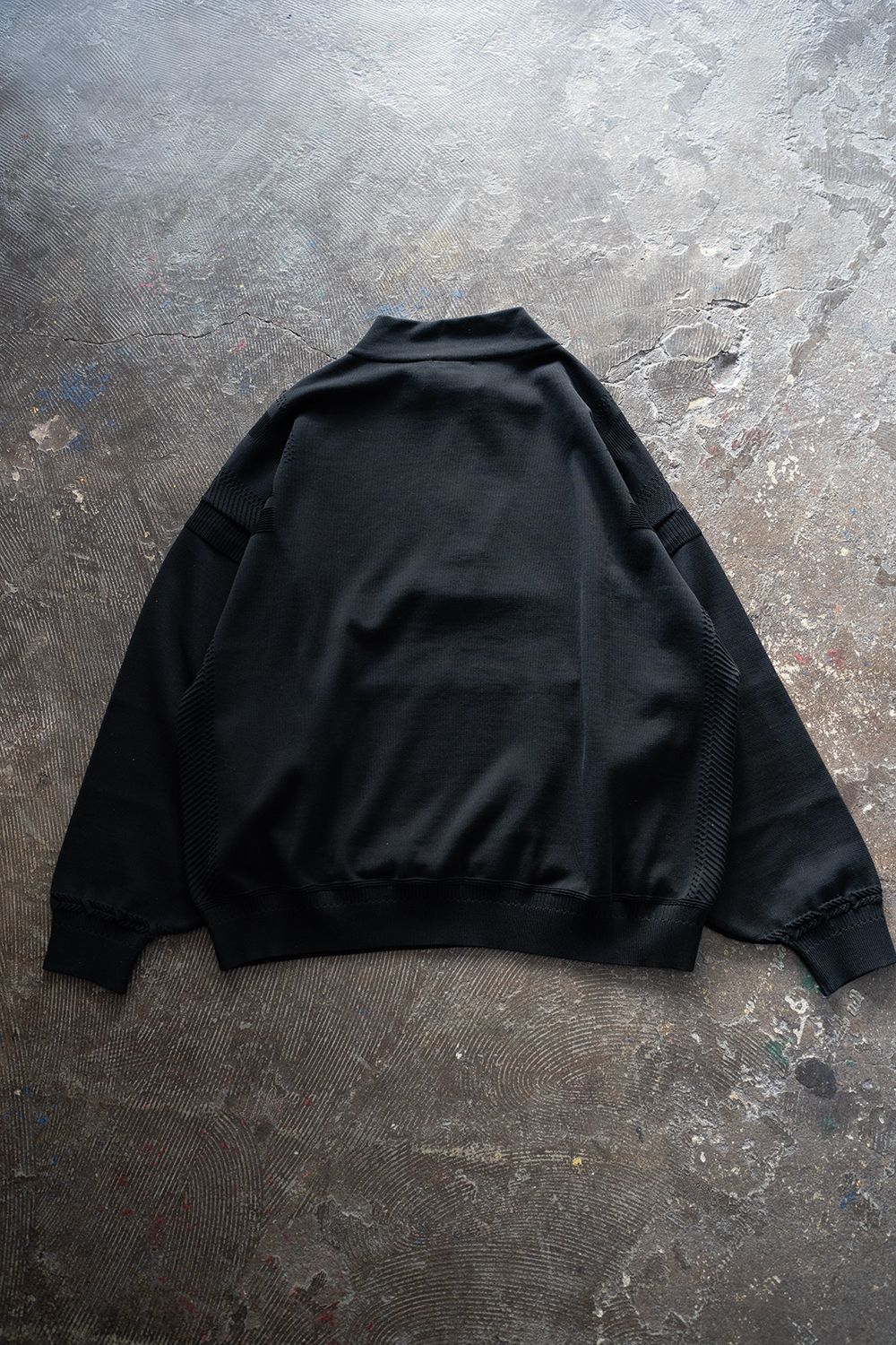 YASHIKI - 【ラスト1点】【24SS】Harukaze Half Zip Knit(BLACK) | Salty