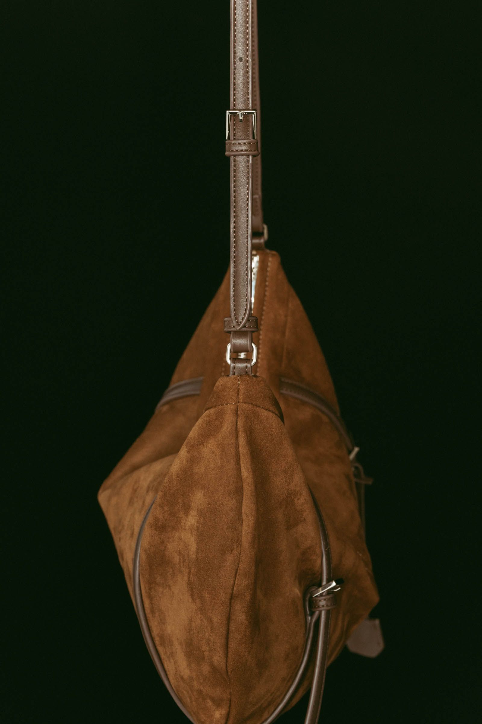 Knuth Marf - suede moon bag / スエード ムーンバッグ (ブラウン