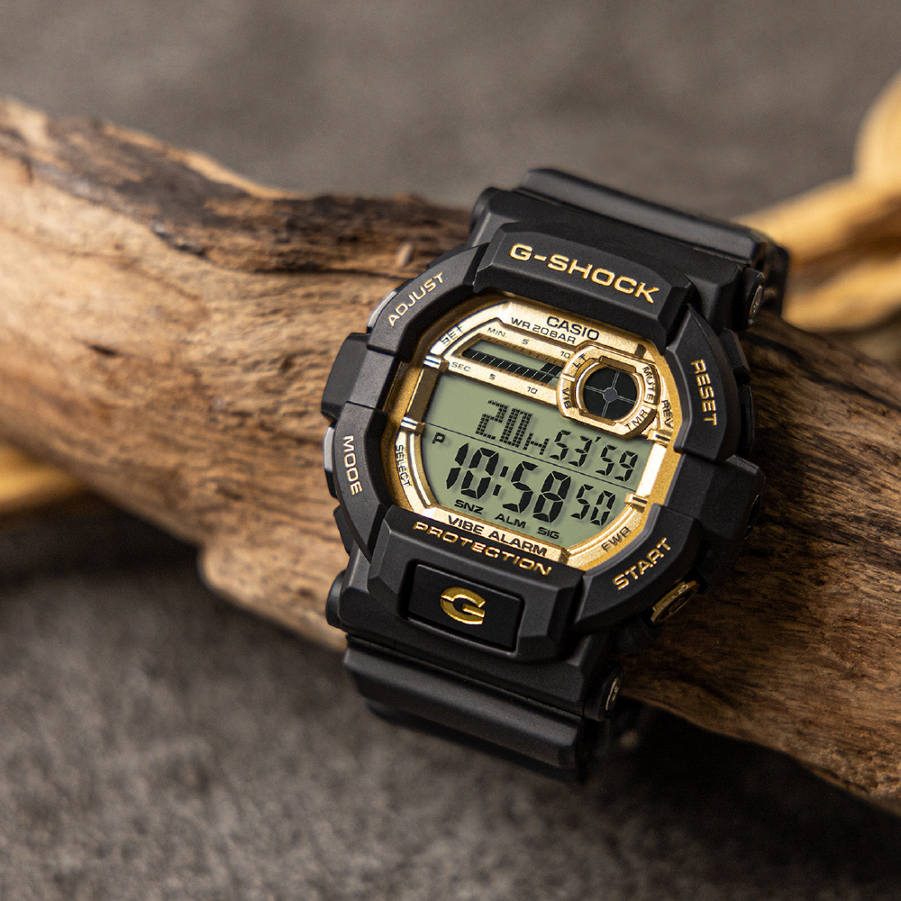 G-SHOCK（Gショック）GD-350 ブラック×ゴールドカラー採用モデル GD