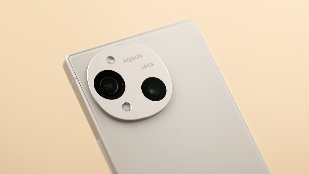 SIMフリー】AQUOS R10（SH-M31B-B）チャコールブラック 12GB/512GB｜の