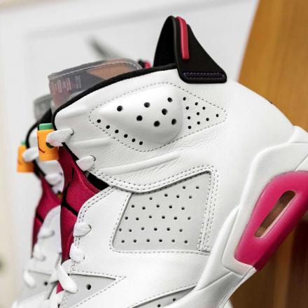 国内7月11日再販予定】ナイキ エアジョーダン6 レトロ 