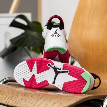 国内7月11日再販予定】ナイキ エアジョーダン6 レトロ 