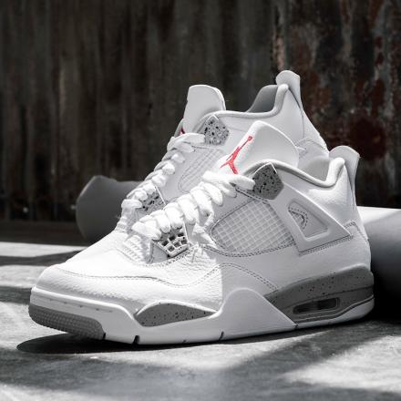 国内7月28日発売予定】 ナイキ エアジョーダン4 レトロ ホワイト