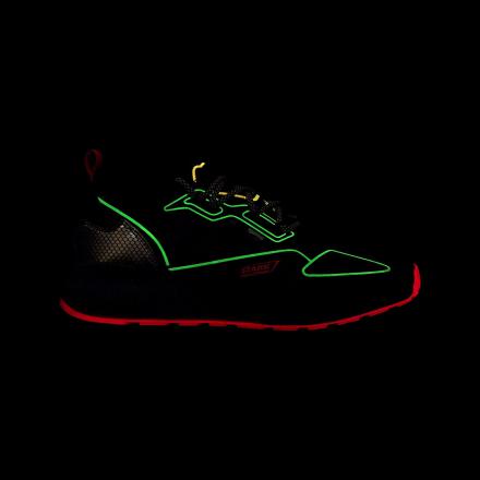 国内4月8日発売予定】アイアンマン × アディダス オリジナルス ZX 2K