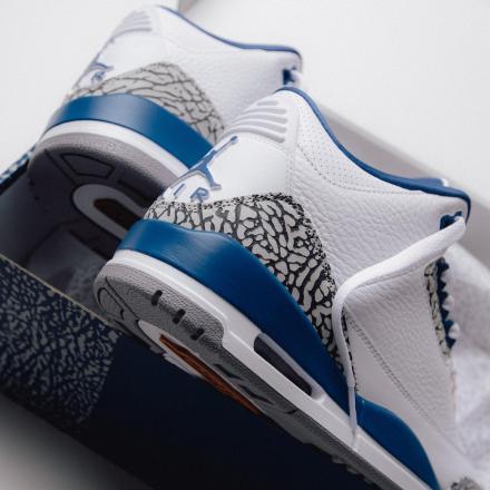 国内6月6日発売予定】ナイキ ウィメンズ エアジョーダン 3 レトロ