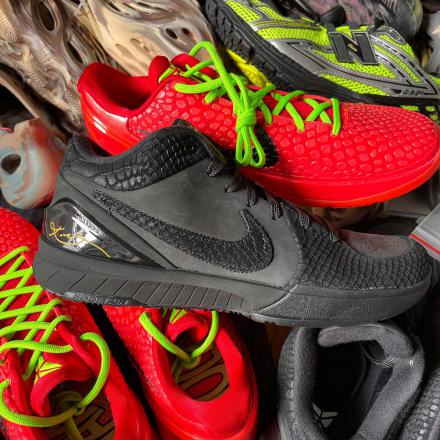 国内12月27日発売予定】 ナイキ コービー 4 プロトロ 