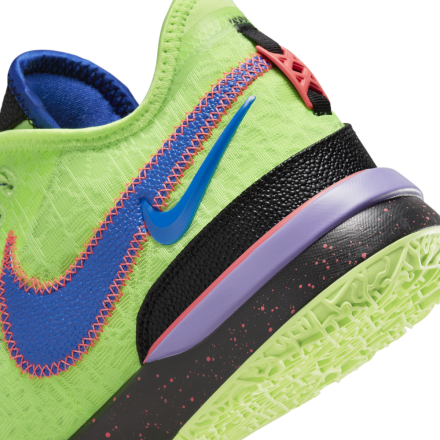 国内6月1日発売予定】 ナイキ レブロン NXXT GEN EP ゴーストグリーン