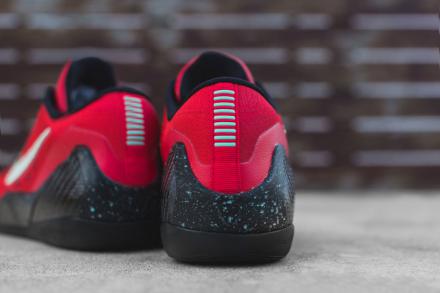 9月13日発売予定】 ナイキ コービー9 エリート ロー ユニバーシティ