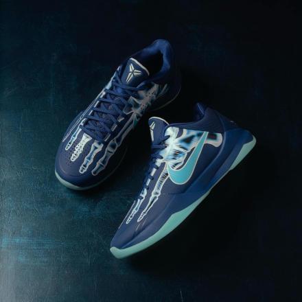 国内10月17日発売予定】 ナイキ コービー 5 プロトロ 