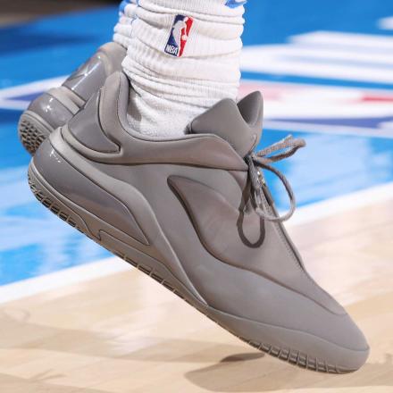 2025年発売予定】コンバース シェイ 001 アレスグレー - スニーカー