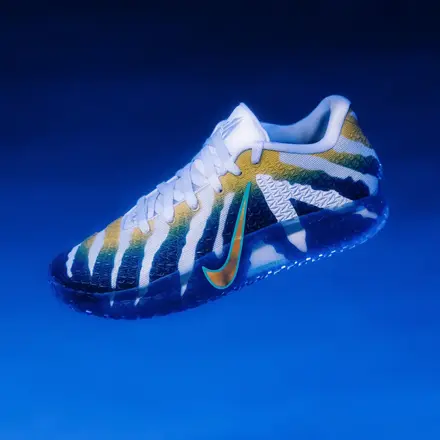 ジャ』のサブカテゴリー一覧 - スニーカーウォーズ