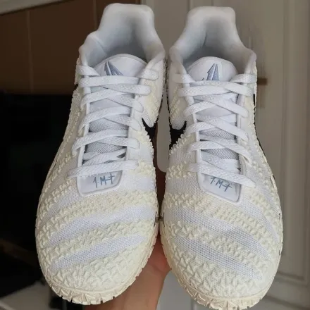 国内10月1日発売予定】 ナイキ ジャ 3 EP ホワイト/ブラック