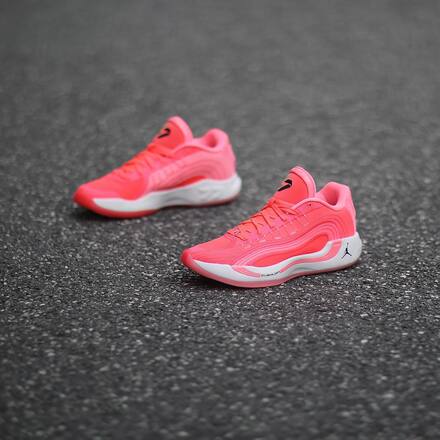 国内10月13日発売予定】ナイキ エア ジョーダン ルカ 4 