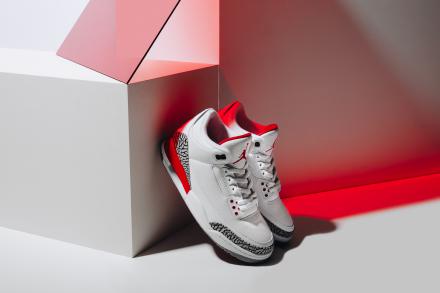 国内6月2日発売予定】 ナイキ エアジョーダン3 レトロ ホワイト