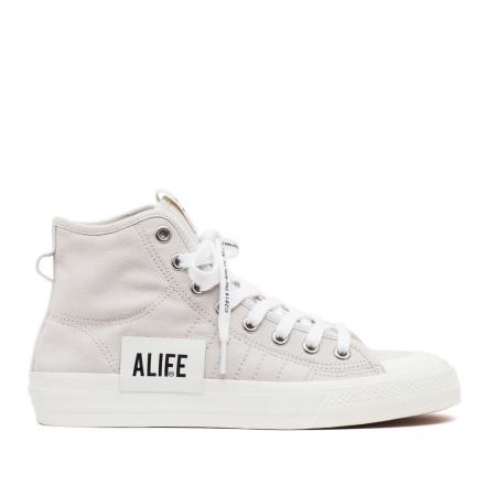 国内先行販売/5月11日発売予定】エーライフ × アディダス