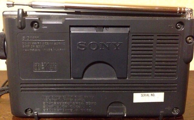 SONY ICF-SW10（FMステレオ/LW/MW/SW1-9 ワールドバンドレシーバー