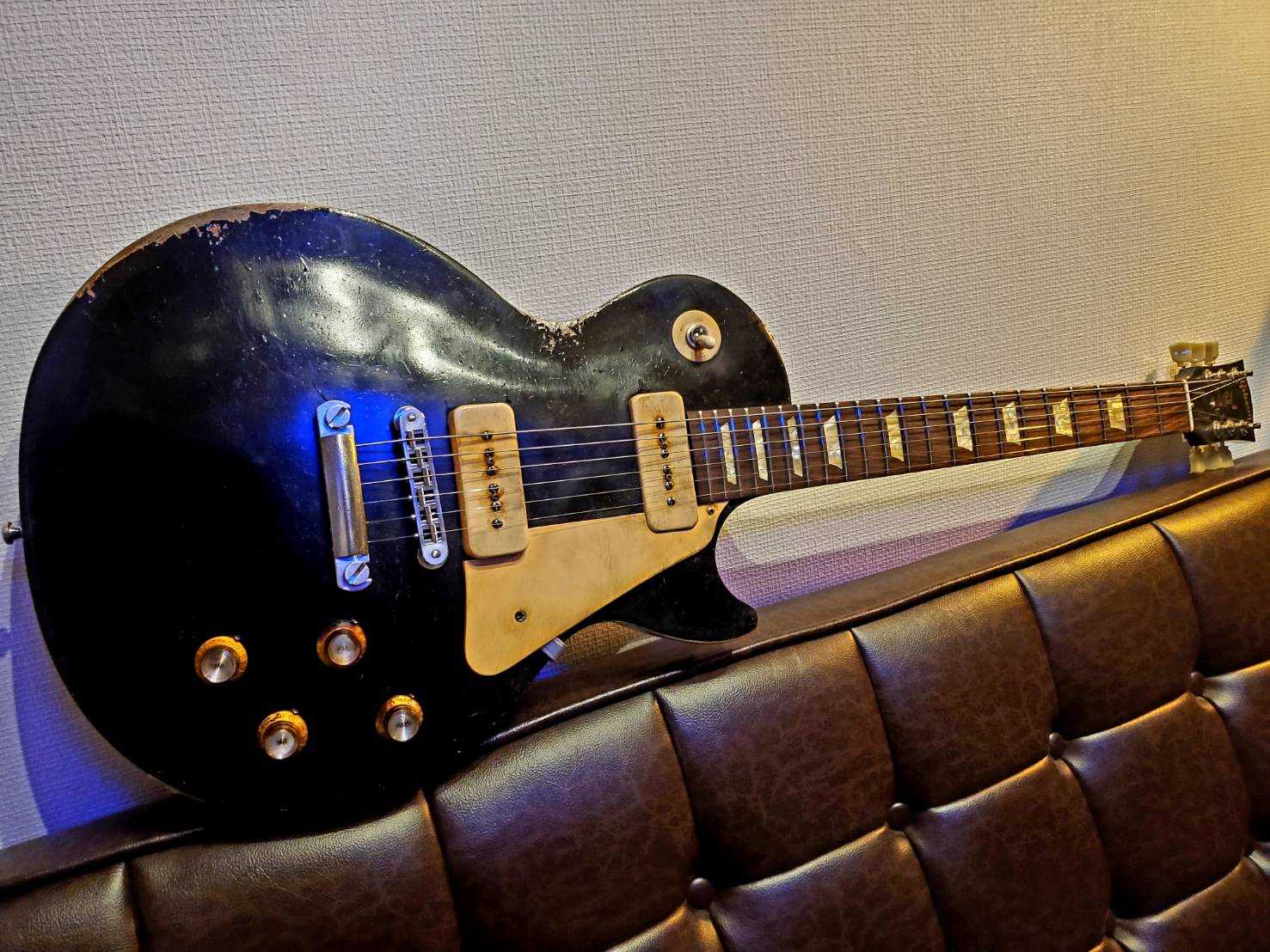 さらにダメージを与え続ける。 ～ 個人的なレスポールエイジド加工