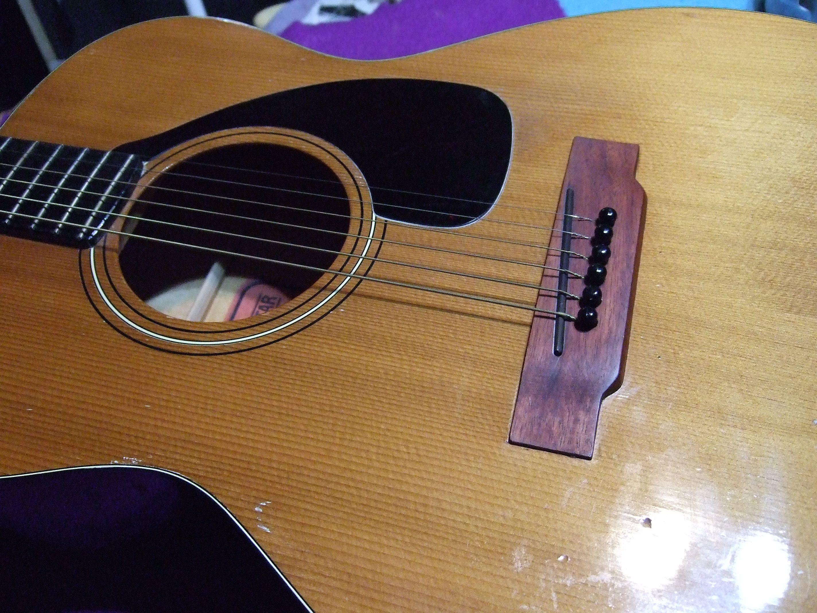 ◇YAMAHA FG110赤ラベルサドル製作 | 青春のギターリペア K2ギター