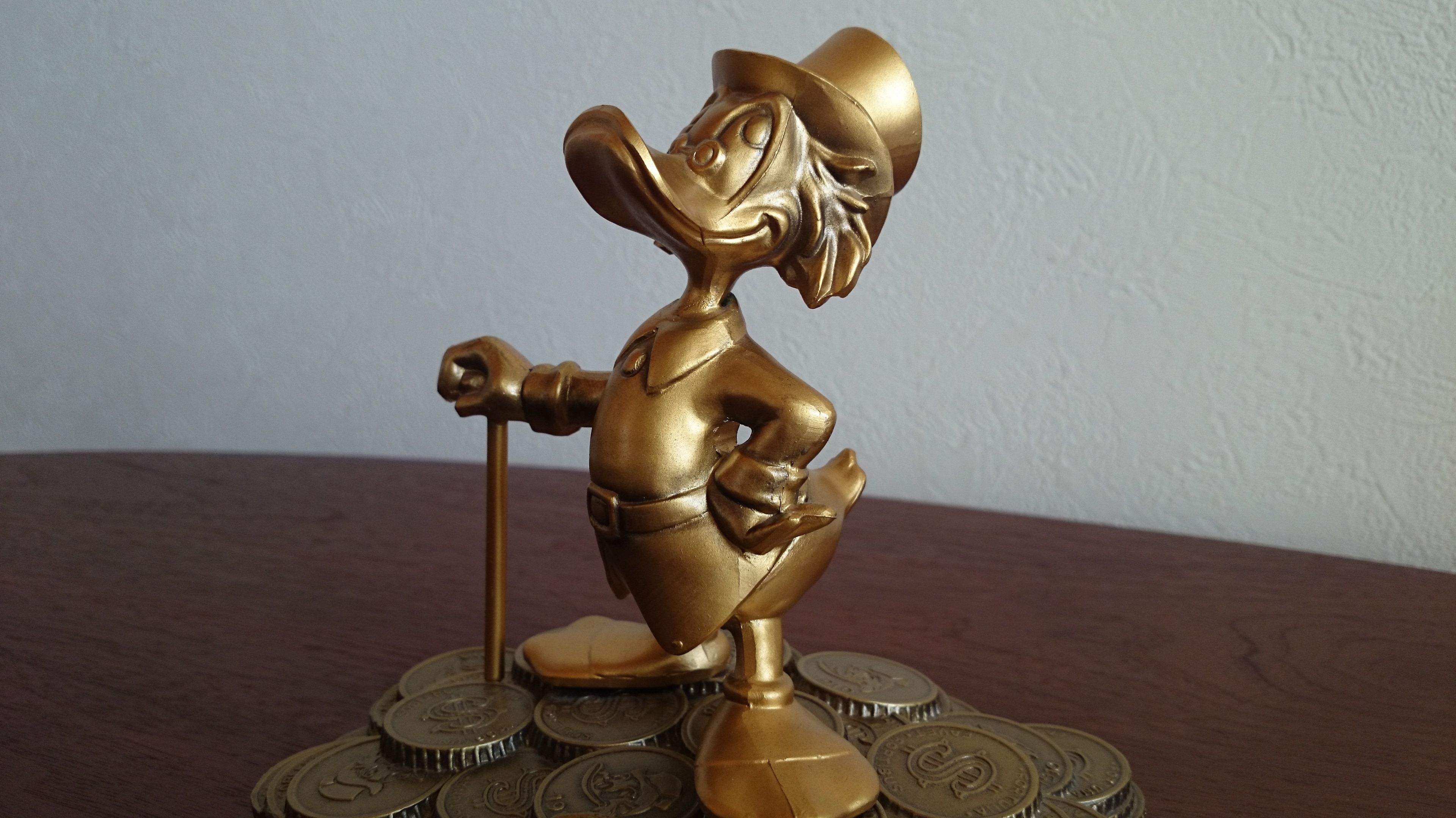 ディズニーシーの超レアお土産。ダッフィーを初めて売りだした