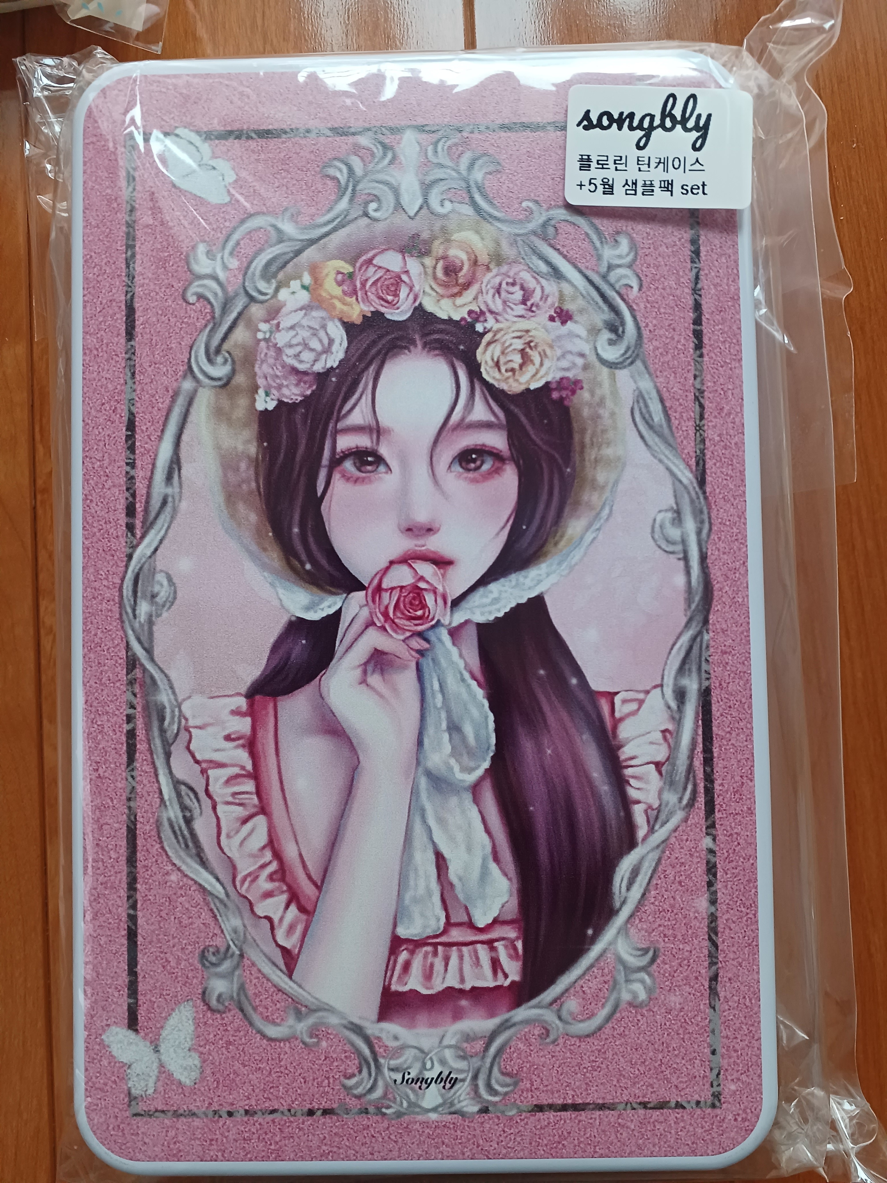 kamimonoshopさんで黒いたぬきさんのステッカーまとめ売りを買いました