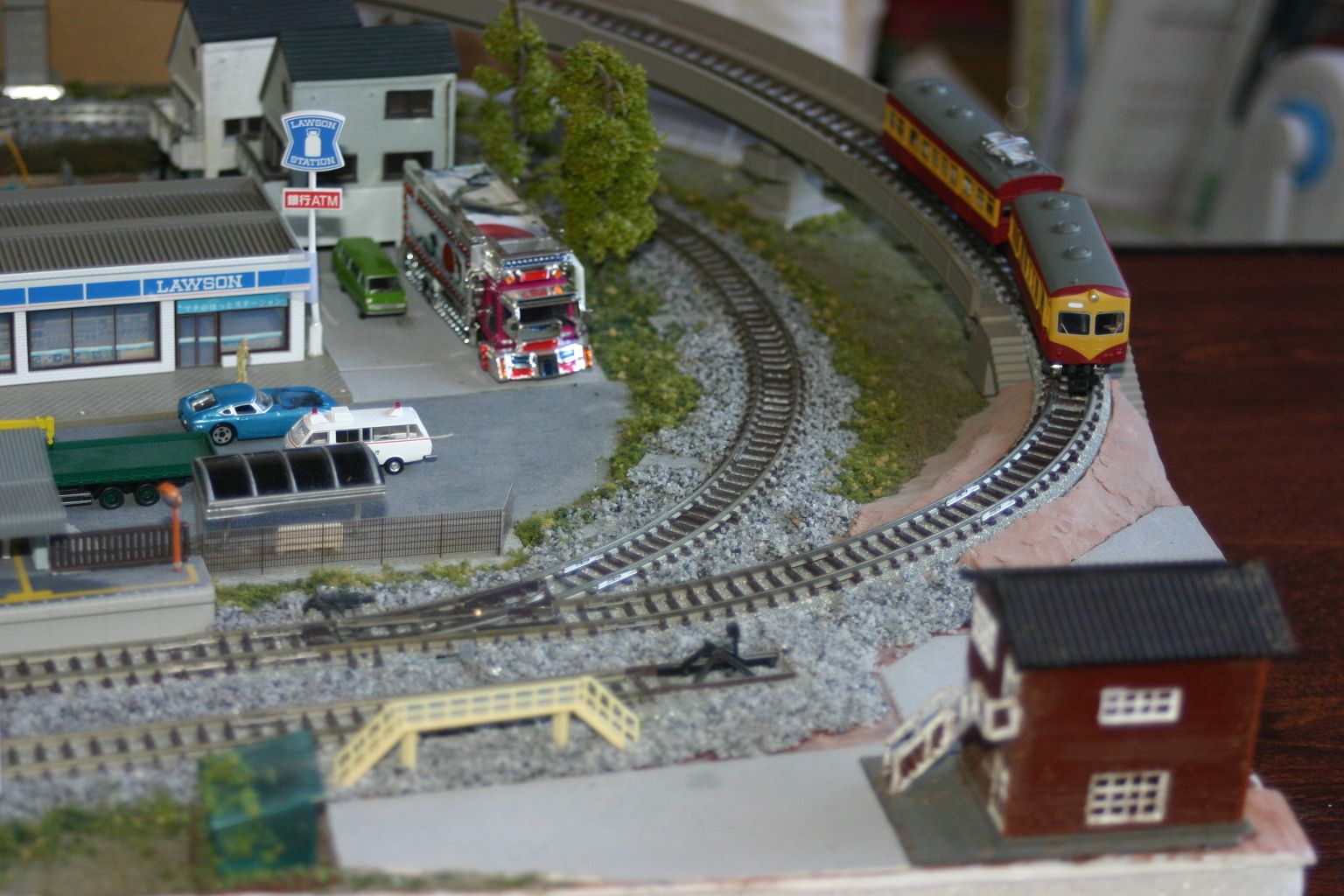 鉄道模型始めた ミニレイアウト修復・改造その7 ミドルレイアウトの謎